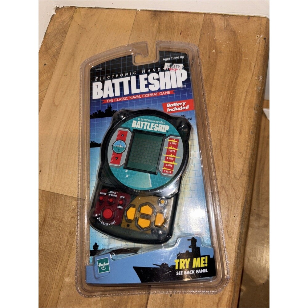 vintage 1999 Electronic Handheld BATTLESHIP Game Milton Bradley sealed